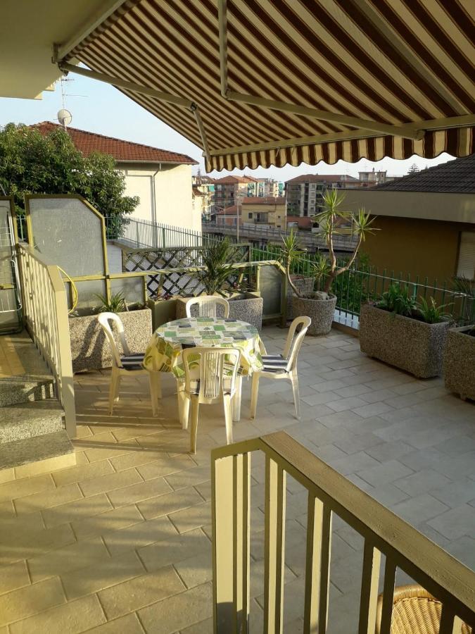 文蒂米利亚La Casa Di Corto公寓 外观 照片